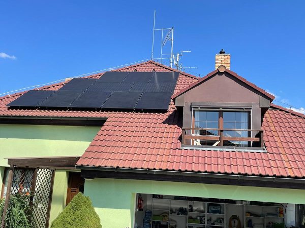 fve-9-75-kwp-baterie-reference